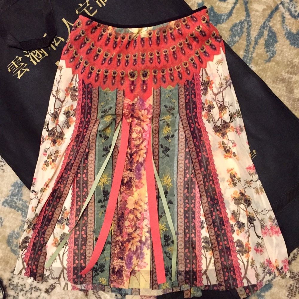 Vivienne Tam Skirt with Car-Wash panels